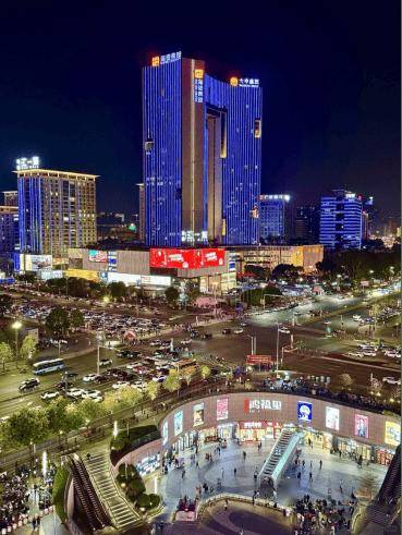 东莞vs福州夜景视频直播，用Golang写一个双城记实时分析工具