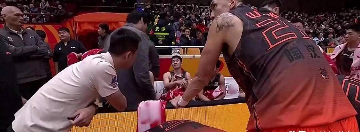 广东VS吉林，CBA直播视频里那些让人揪心又上头的瞬间