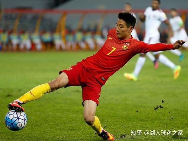国足vs缅甸锦鲤直播视频，一场比赛，三种锦鲤，一个时代的足球热