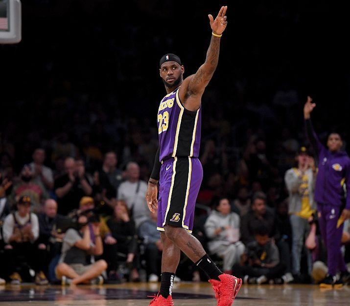 鹈鹕vs火箭NBA直播视频，一场青春风暴的碰撞，你准备好了吗？