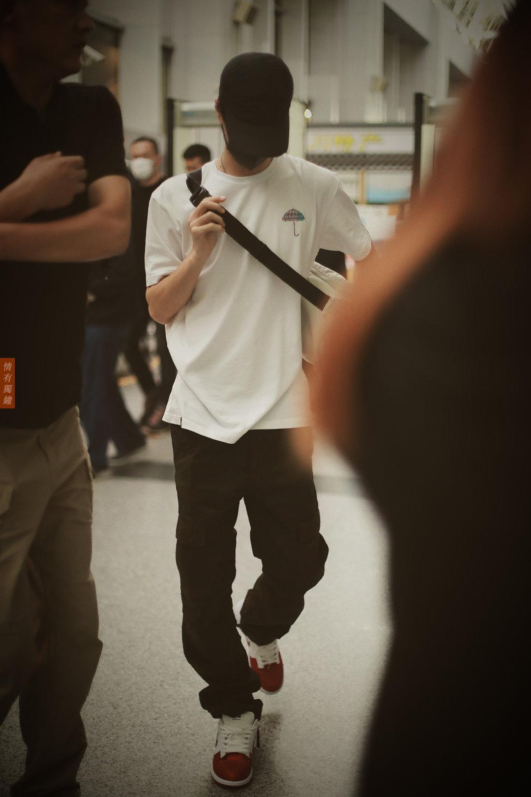 成都vs曼谷联视频直播，一场足球狂欢的幕后故事
